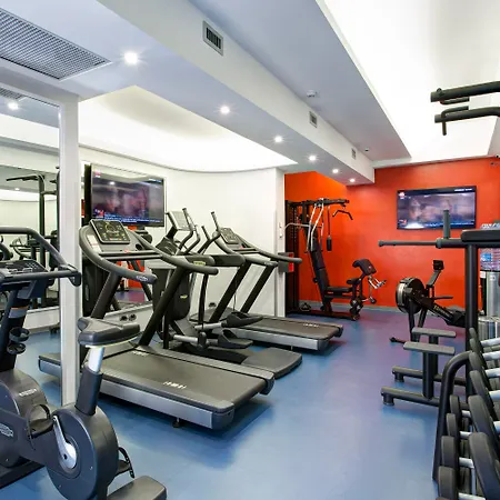 Iq Hotel Rome